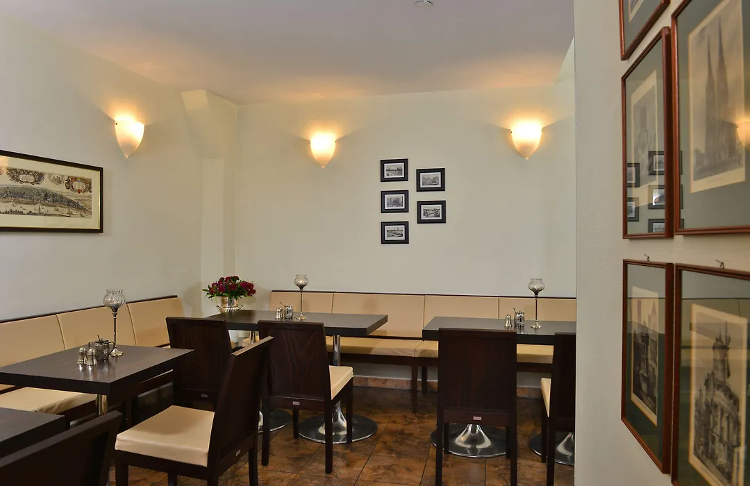 Hotel Domstern-1