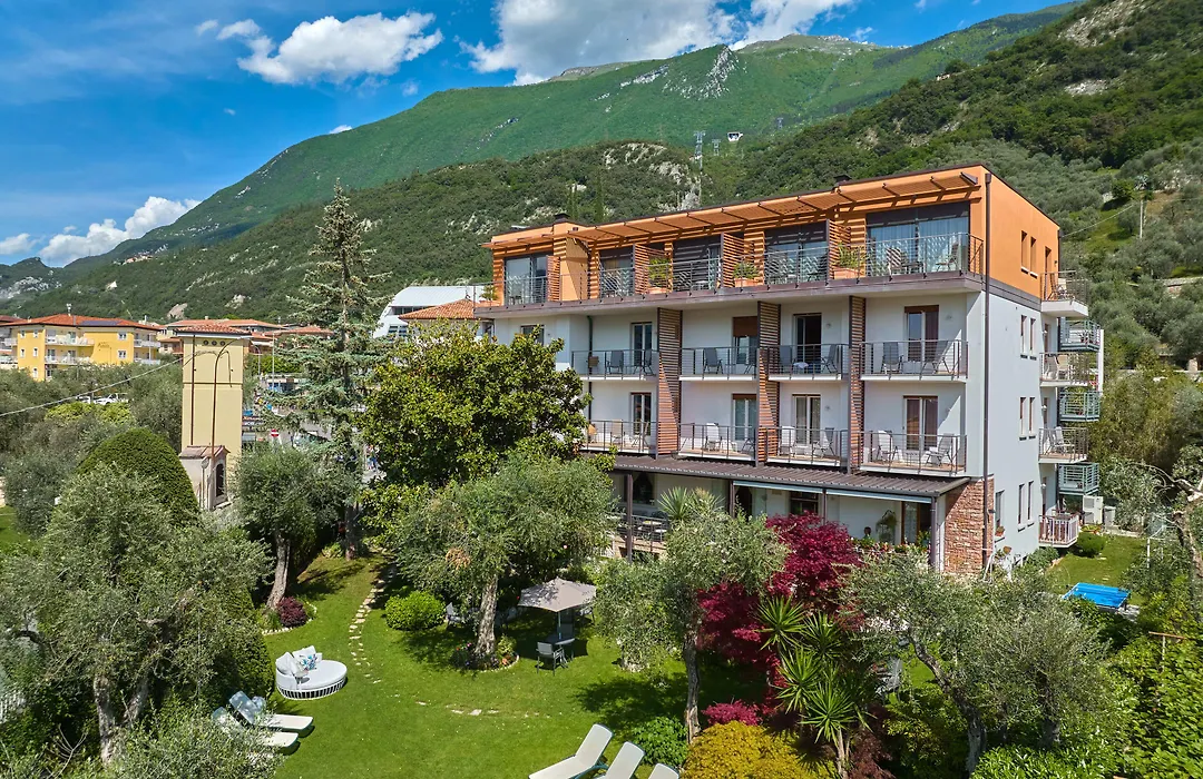 Eco Hotel Ariston-1