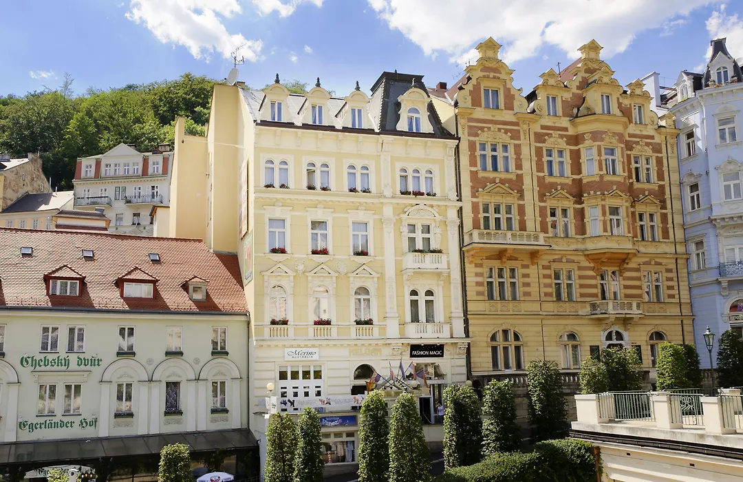 Hotel Heluan-1