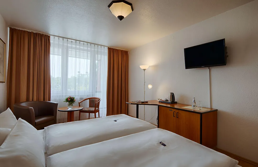 Comfort Hotel Bernau-1