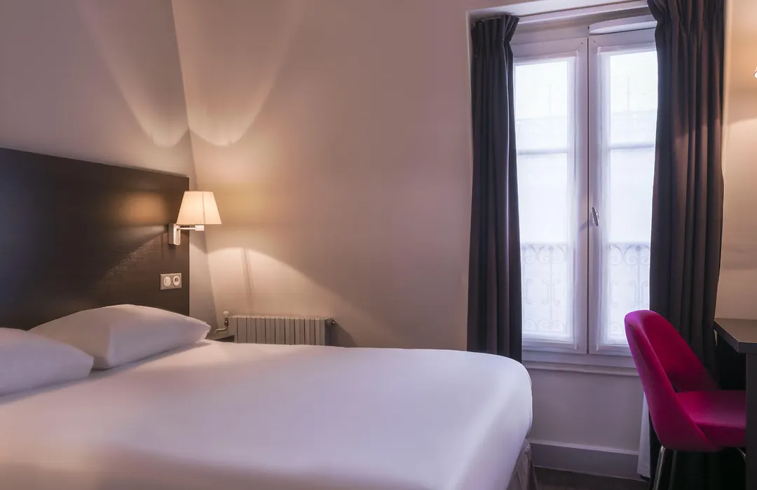 Hotel Des Ecrivains-1
