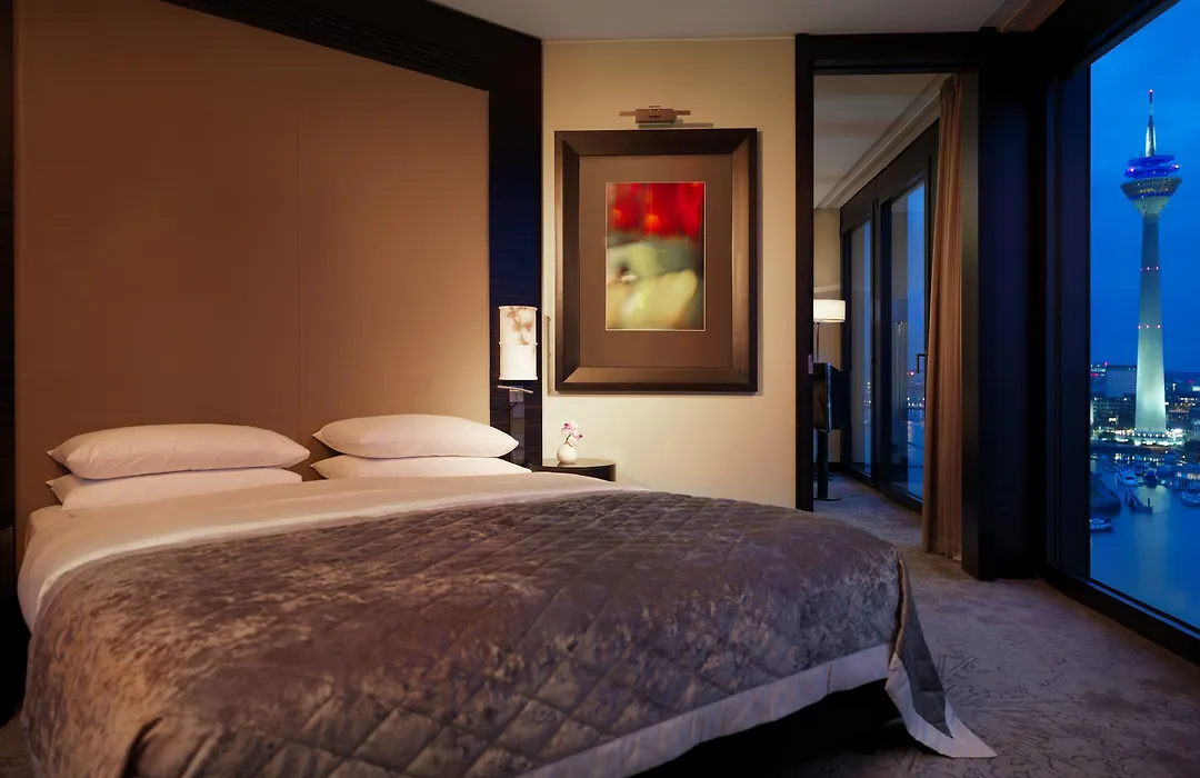 Hyatt Regency Dusseldorf-1