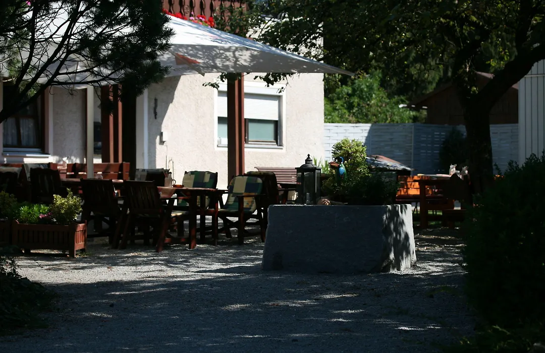 Waldpension Jägerstüberl-1