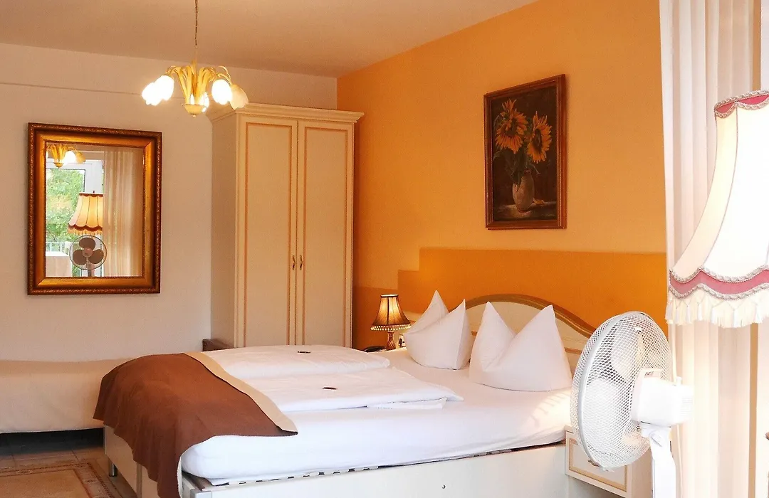 Haus Mooren, Hotel Garni-1