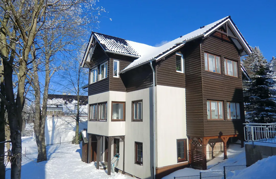 Pension Oberhof 810 M-1