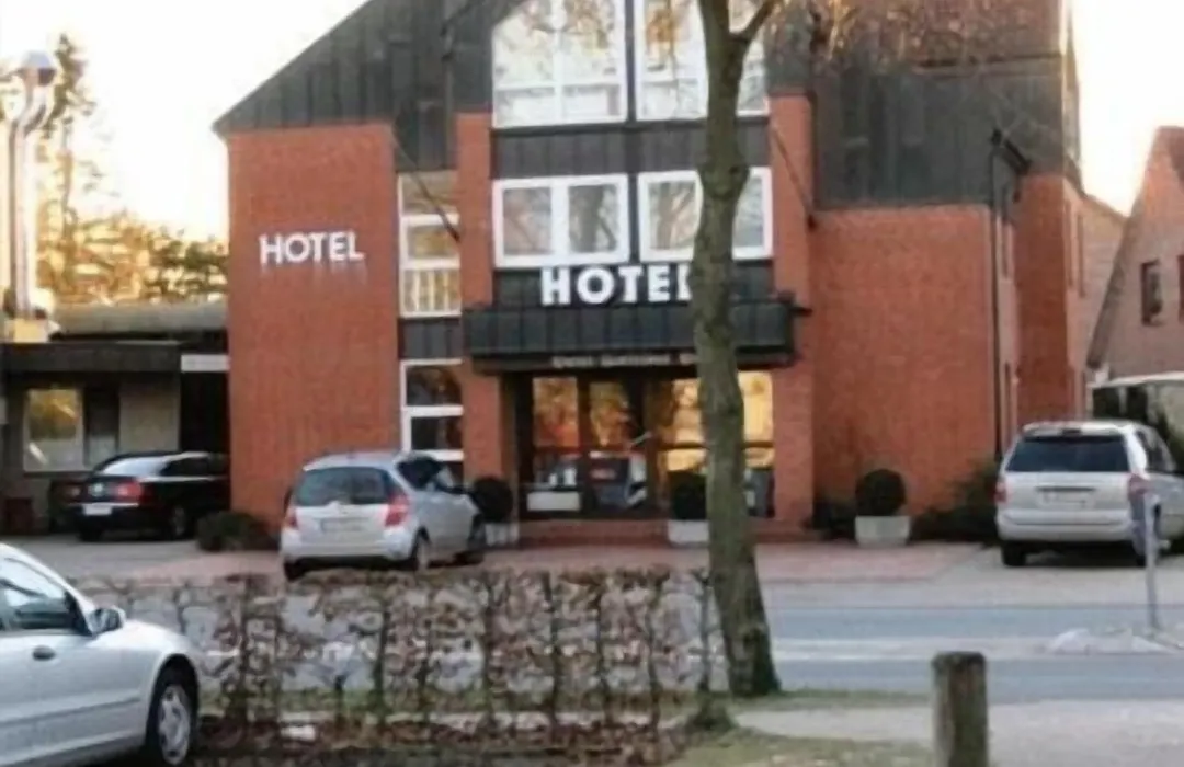 Einfelder Hof garni-1