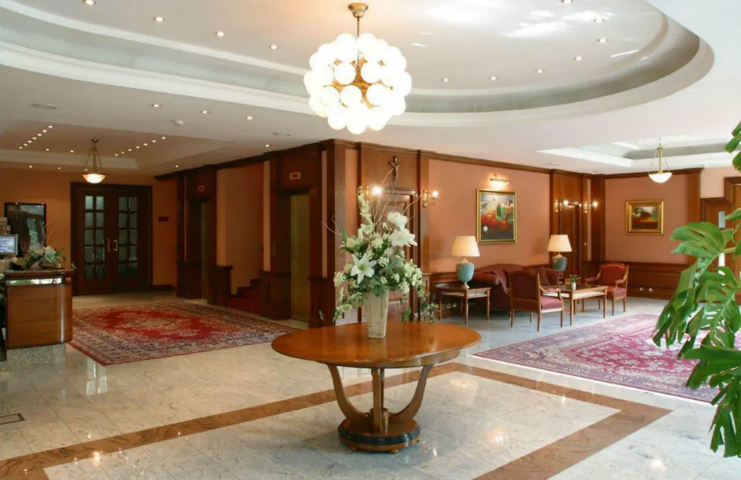 Hotel AS-1