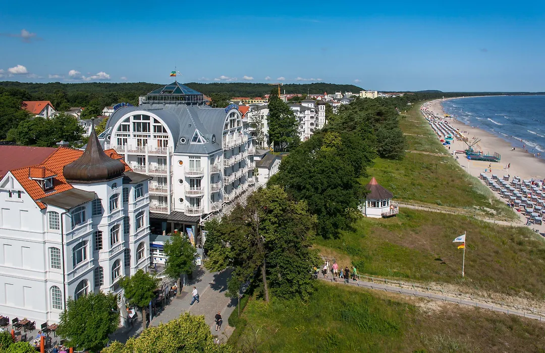 Strandhotel Binz-1