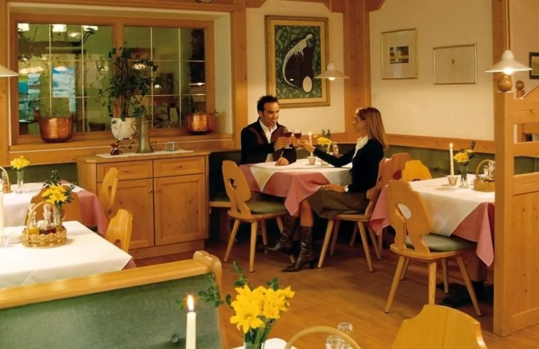 Hotel Dolomiten-1