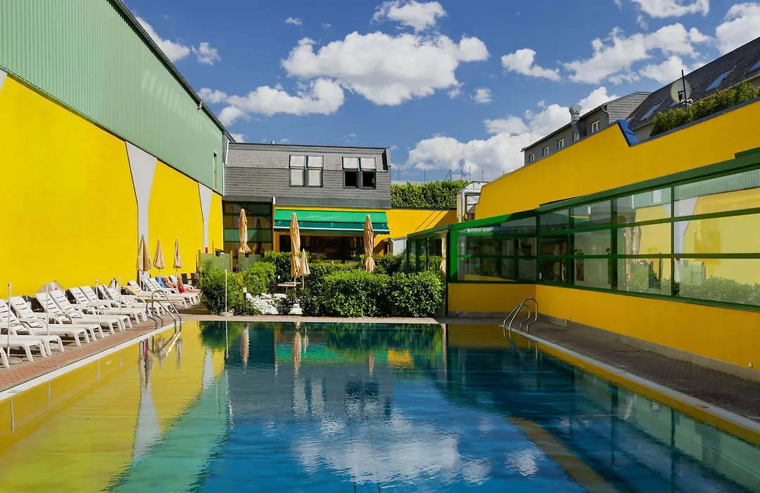 Vienna Sporthotel-1