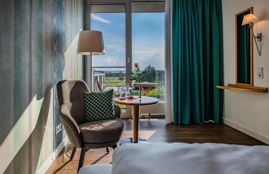 Waldsee Golf-Resort-1