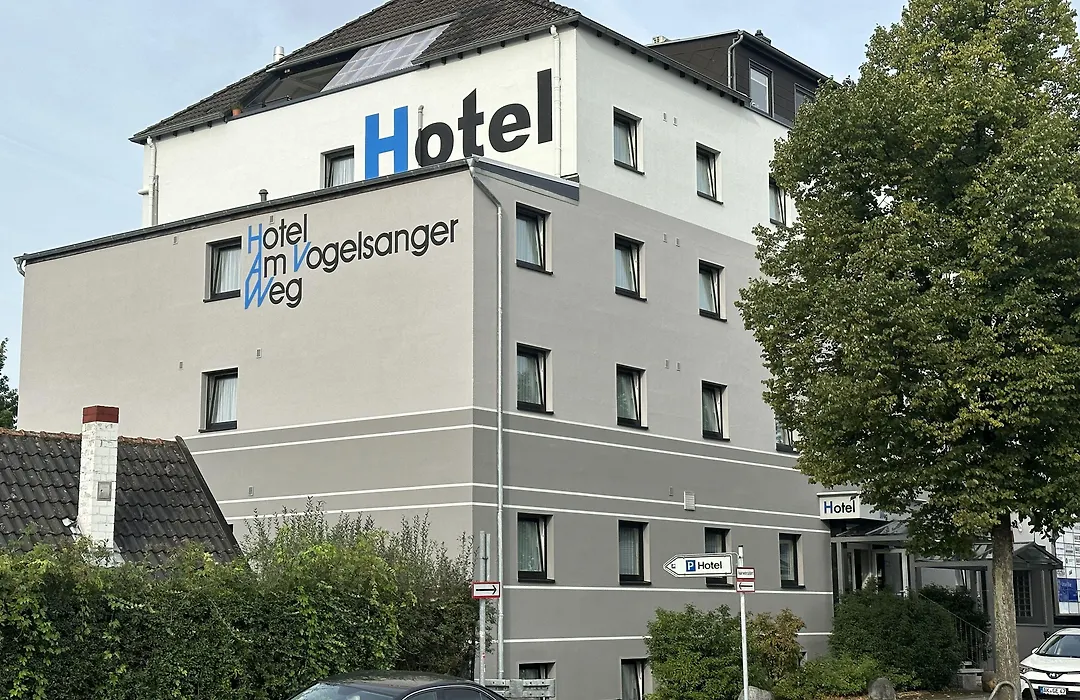 Hotel Am Vogelsanger Weg-1