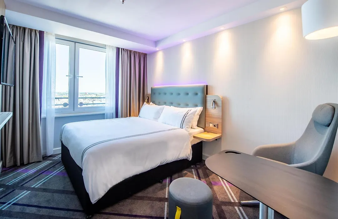 Premier Inn Köln City Süd-1