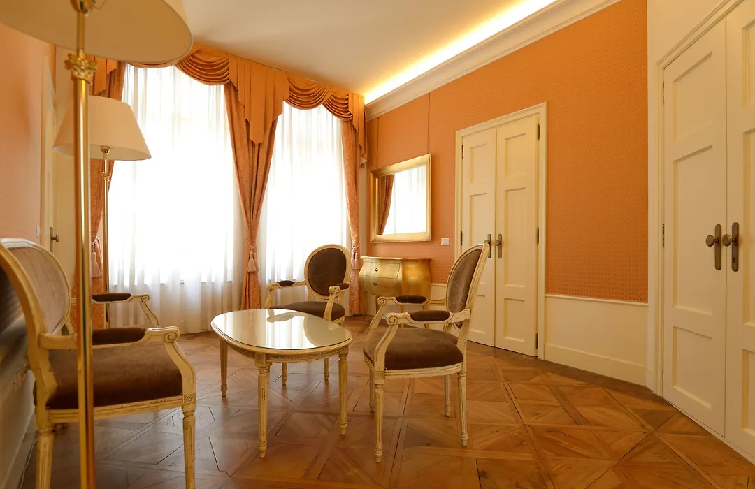 Corte Barozzi Venice Suites-1