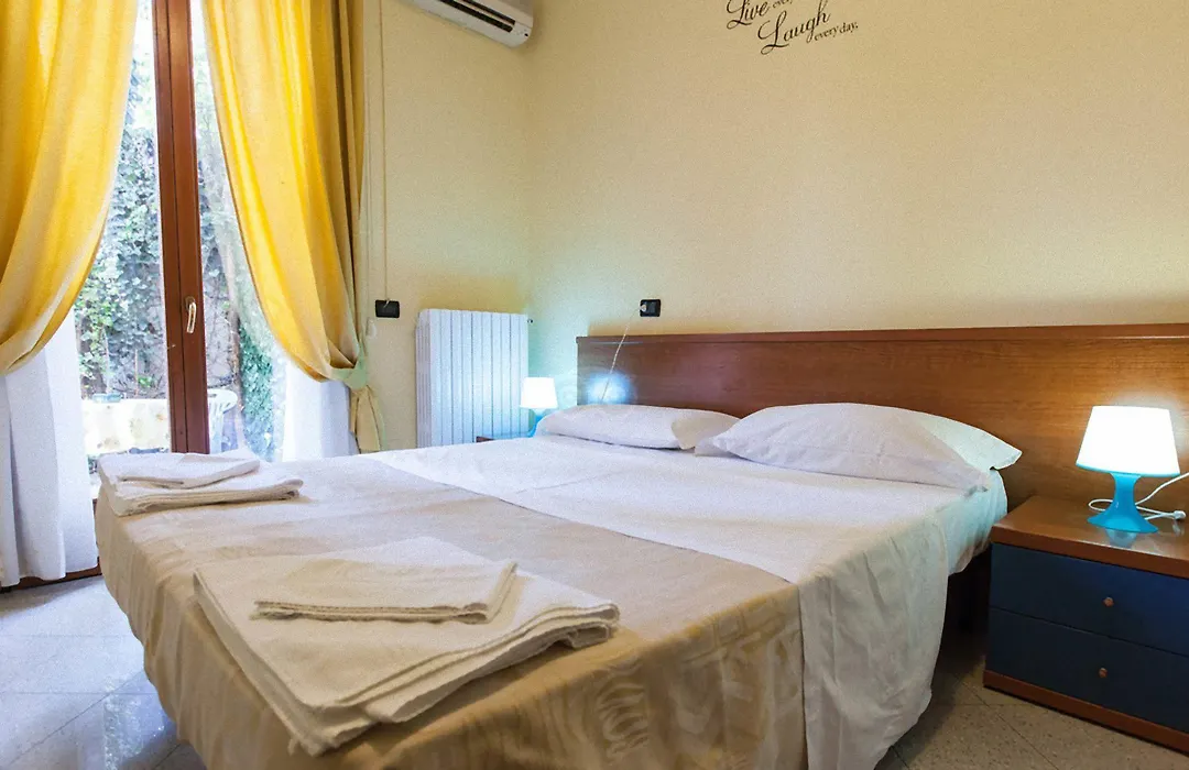 Hotel Greco-1