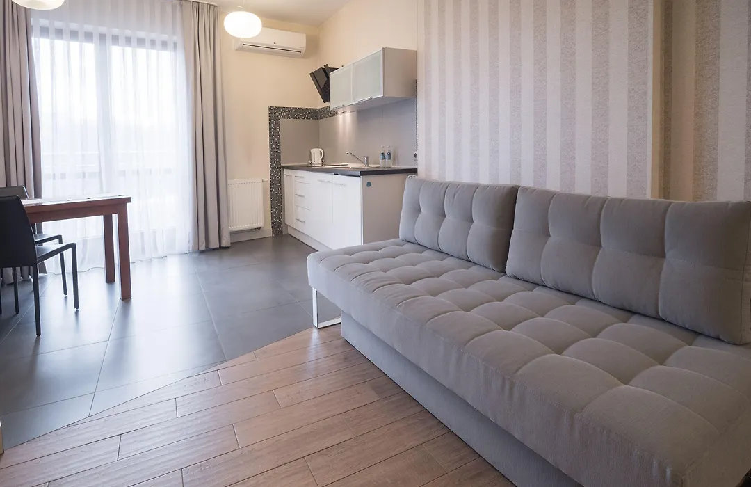 Hotel Miodowa-1