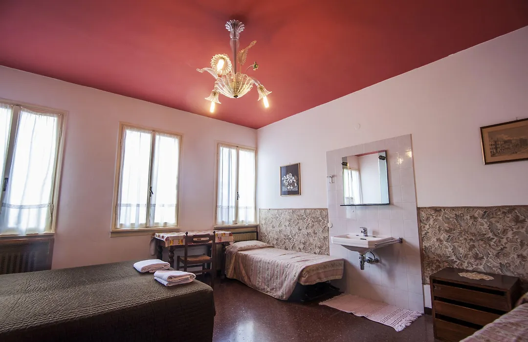Hotel Locanda Ca' Foscari-1