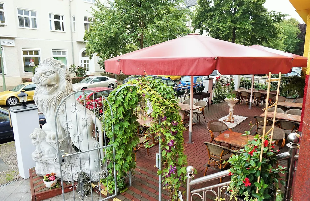 Hotel Karlshorst-1