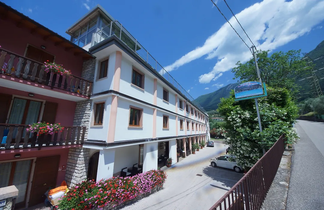 Park Hotel Val Di Monte ***S-1