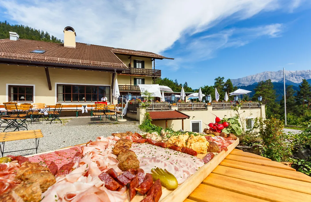 Landkomforthotel Panorama & Restaurant Bella Vista-1