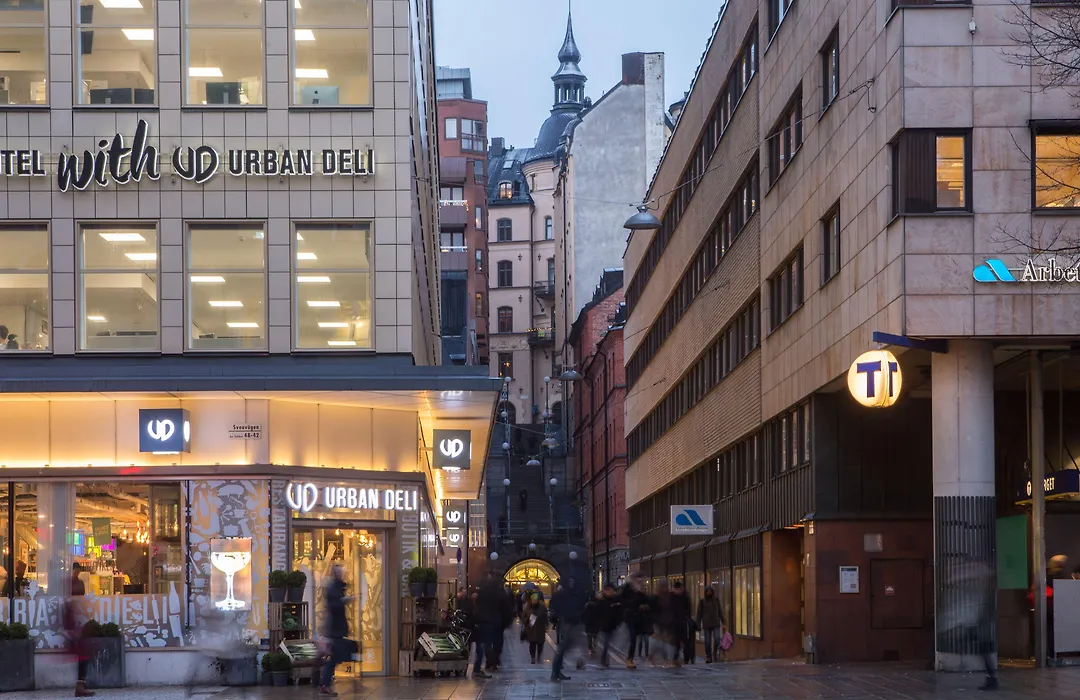Hotel With Urban Deli-1