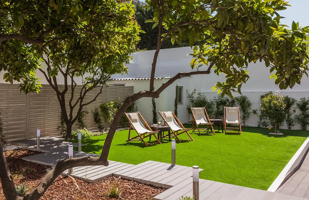 Vila Garden Guesthouse-1