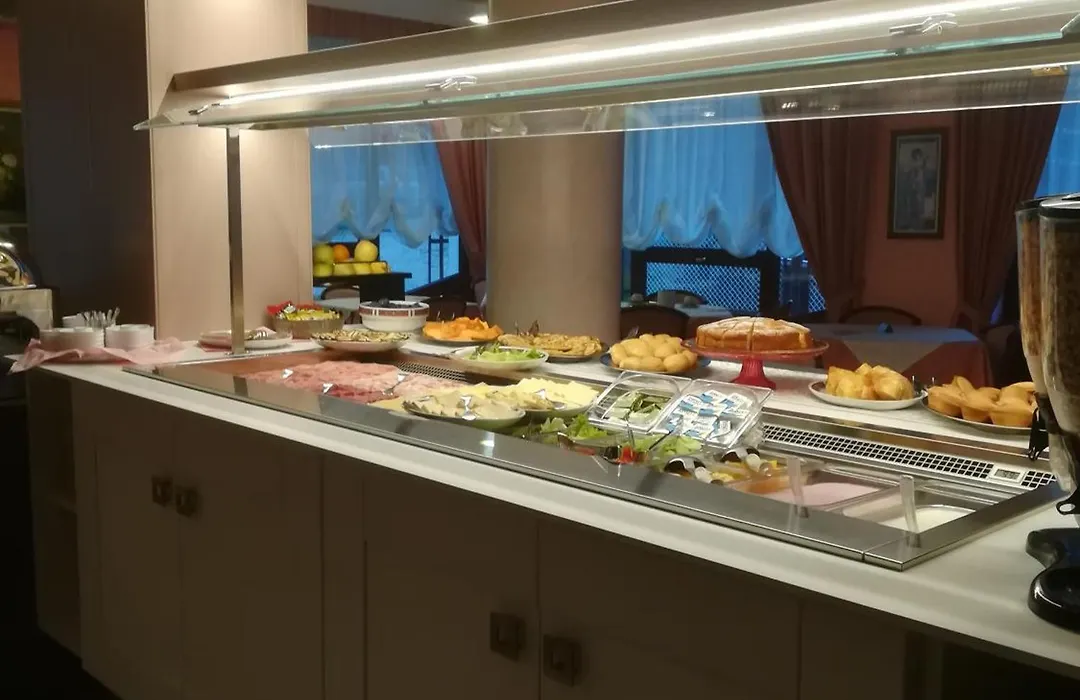 Hotel Cristallo-1