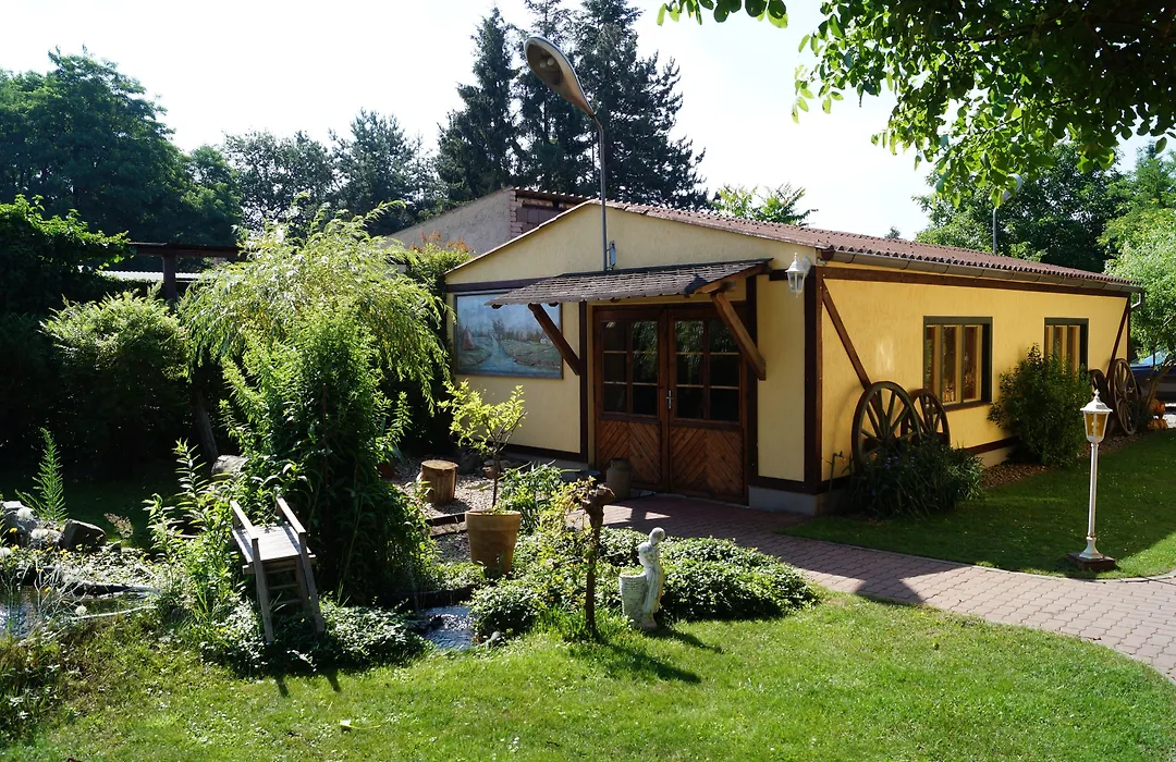Pension zum Holzpantoffelmacher&Schauhandwerkspension-1