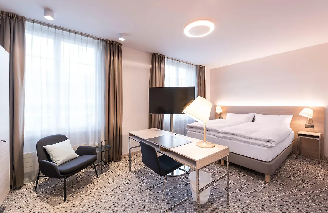 Hotel Savoy-1