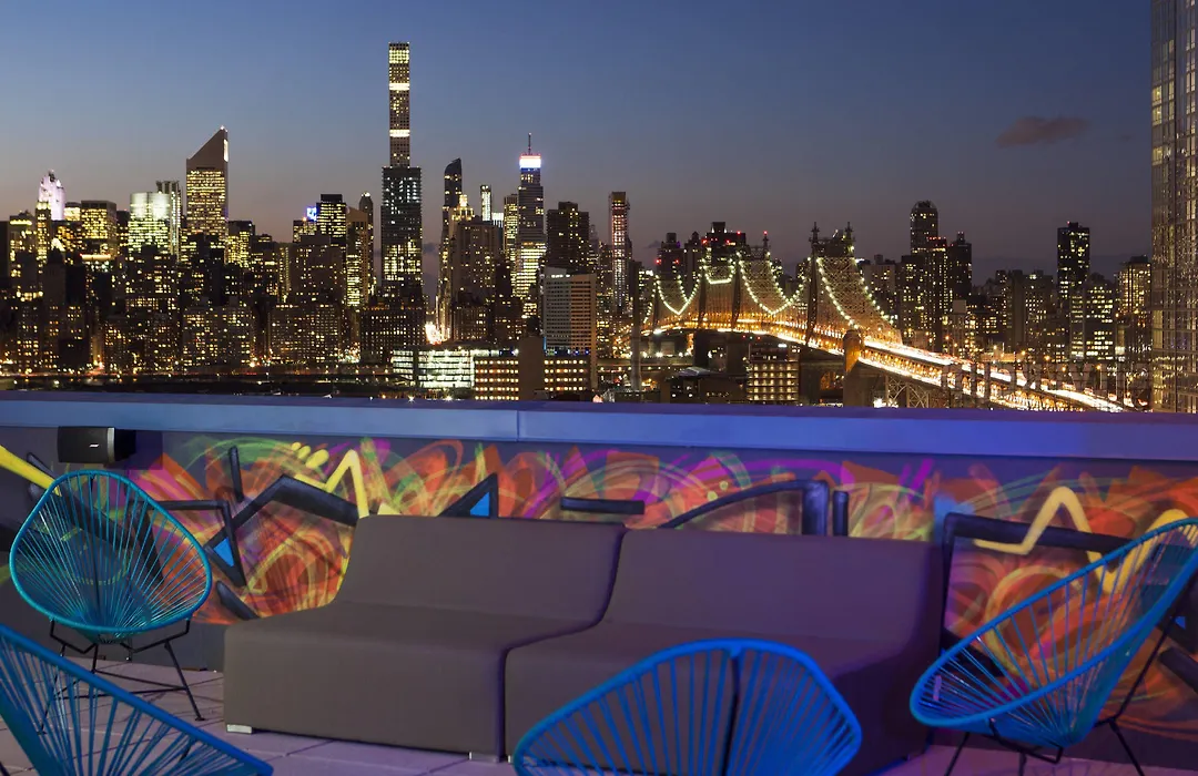 Aloft By Marriott Long Island City-Manhattan View-1
