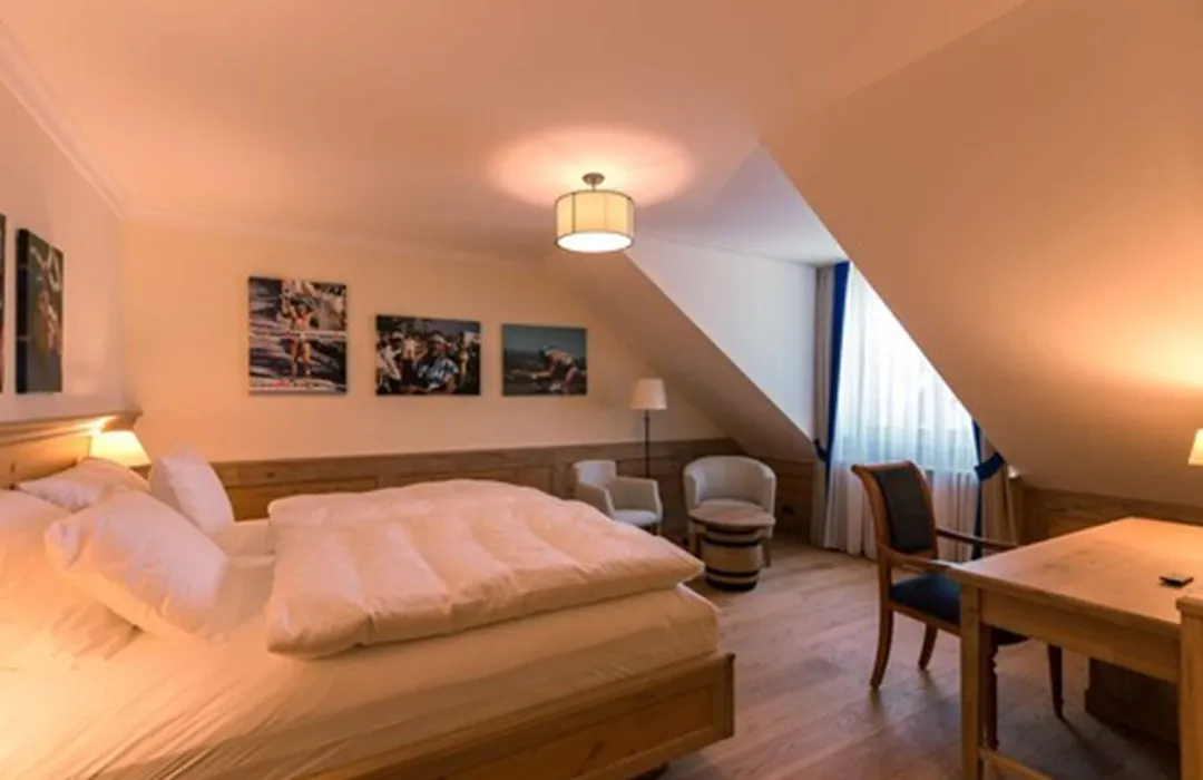 Hotel&Gaststätte zum Erdinger Weißbräu-1