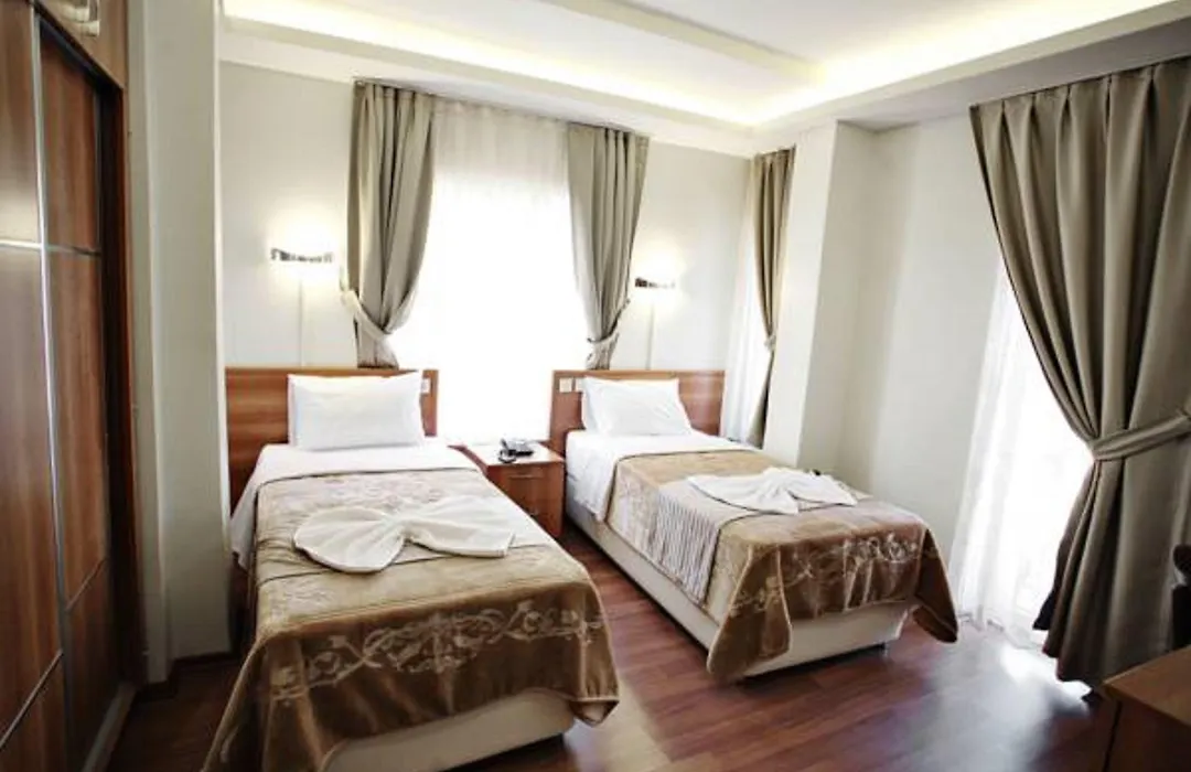 Taksim Palace Hotel-1