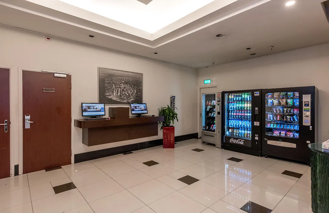 Xo Hotels Blue Tower-1