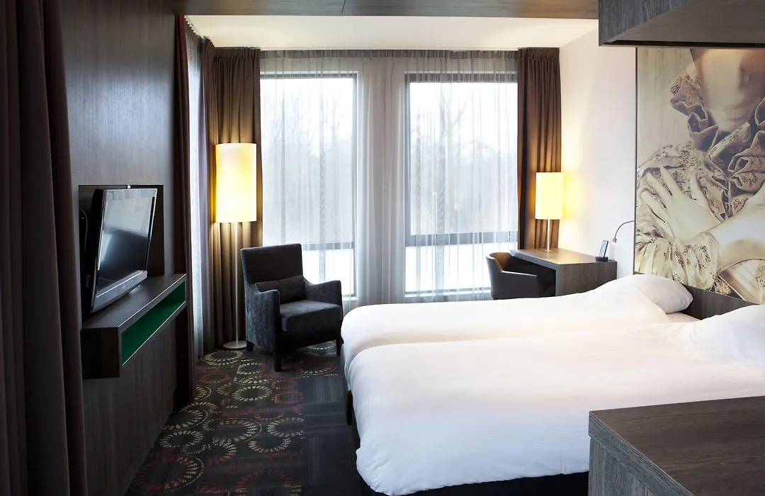 Skotel Amsterdam, Hotelschool The Hague-1