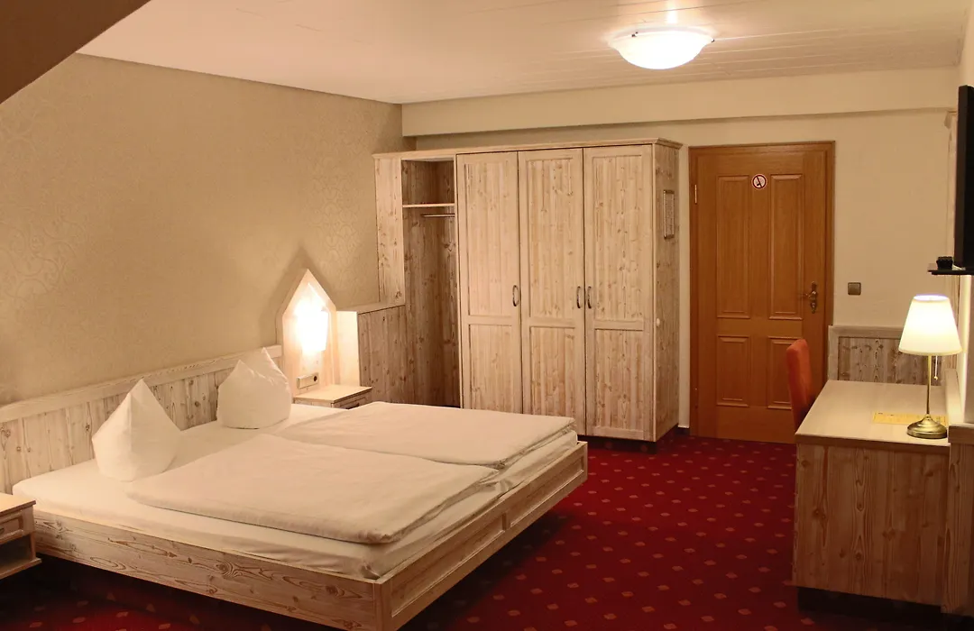 Central-Hotel-1