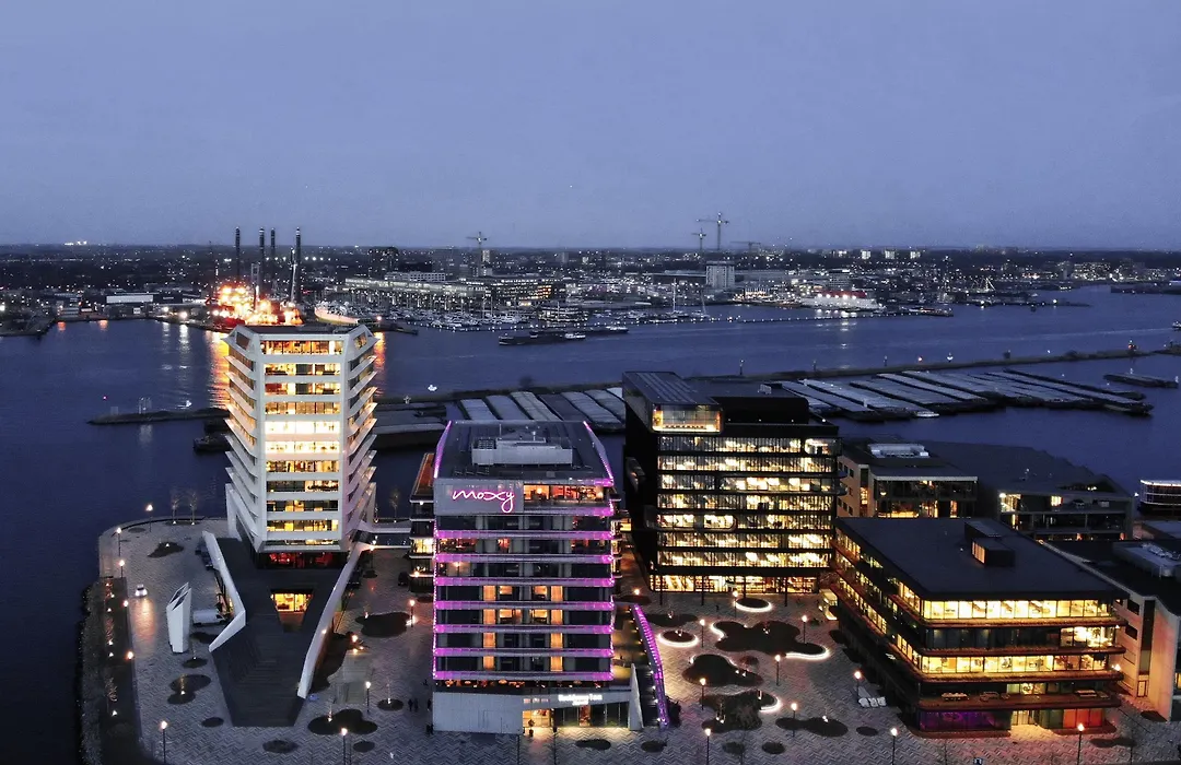 Moxy Amsterdam Houthavens-1
