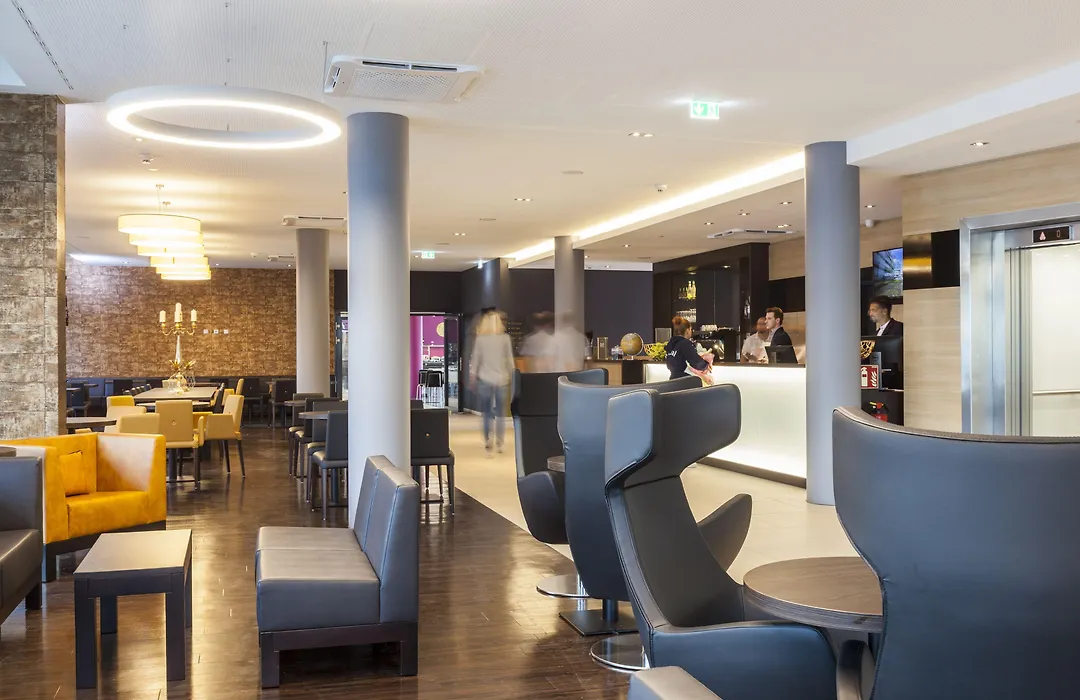 Staycity Aparthotels Heidelberg-1