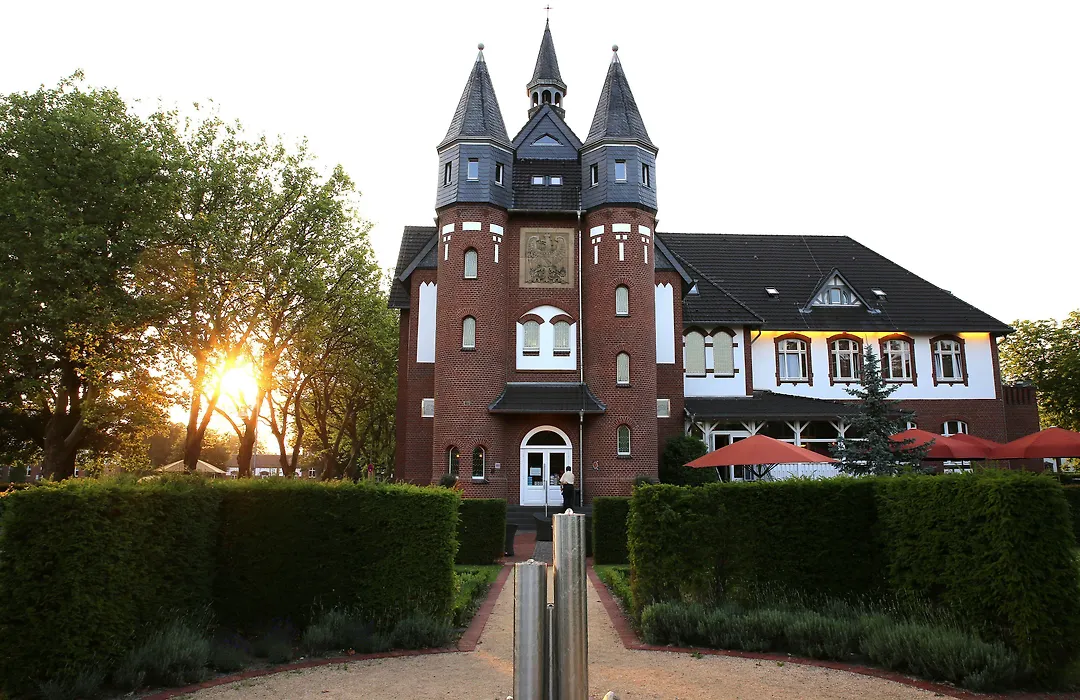Palace St. George-1