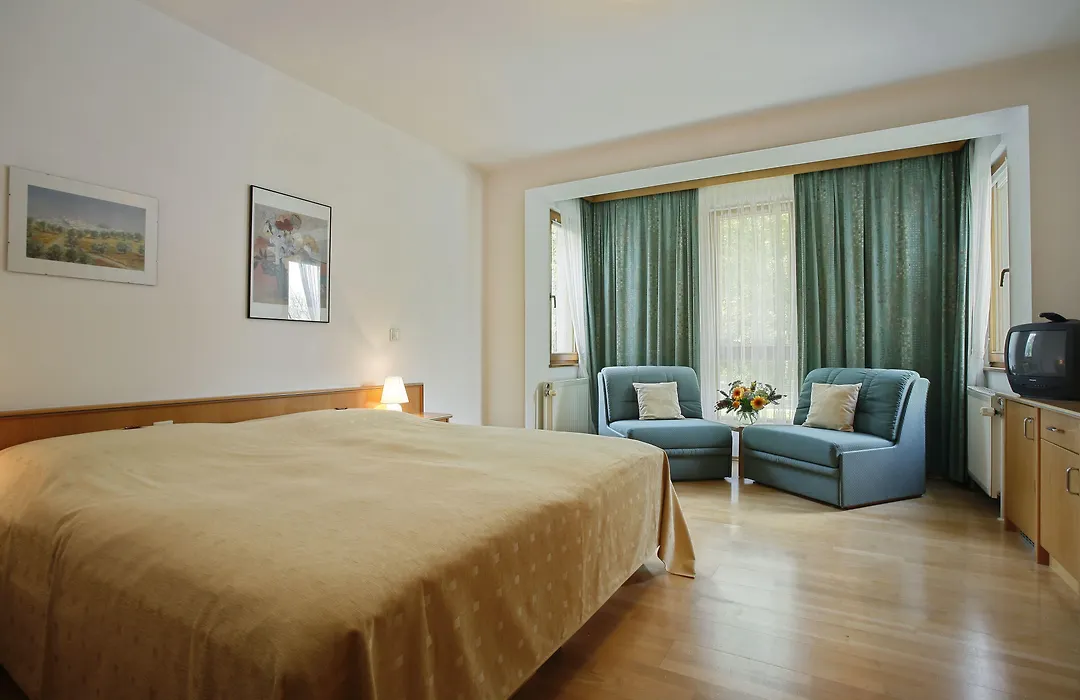 Am Spiegeln dialog.hotel.wien-1