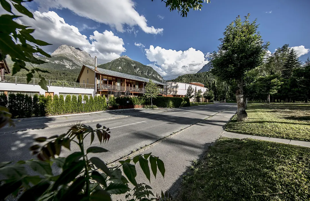 Hotel Arnica Scuol - Adults Only-1