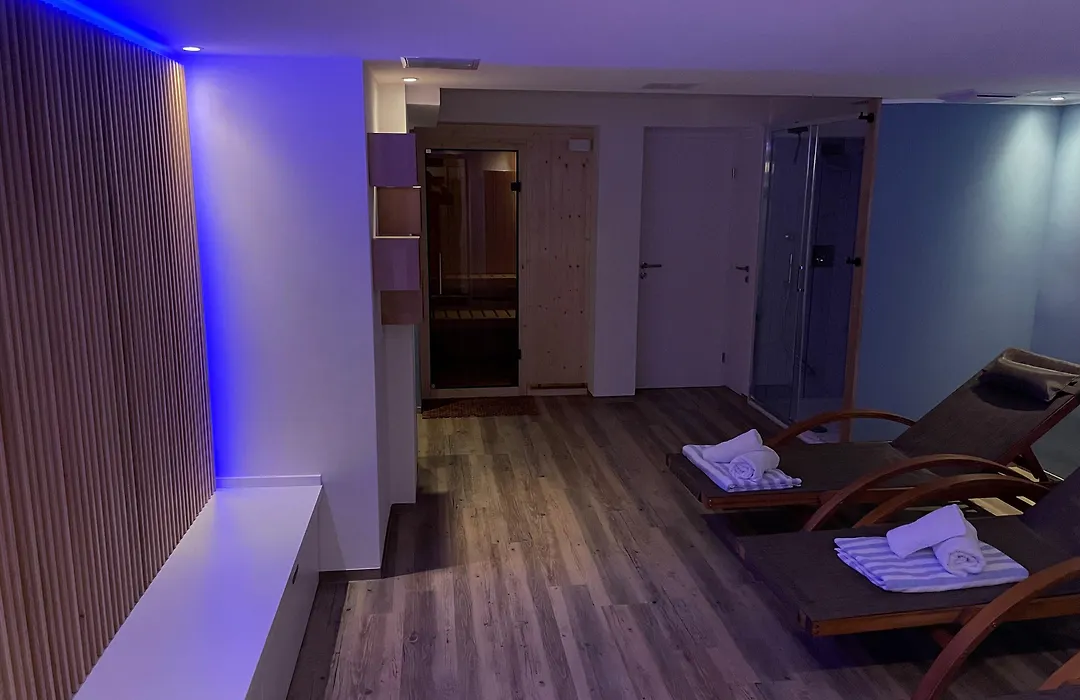Hotel Meerblau-1