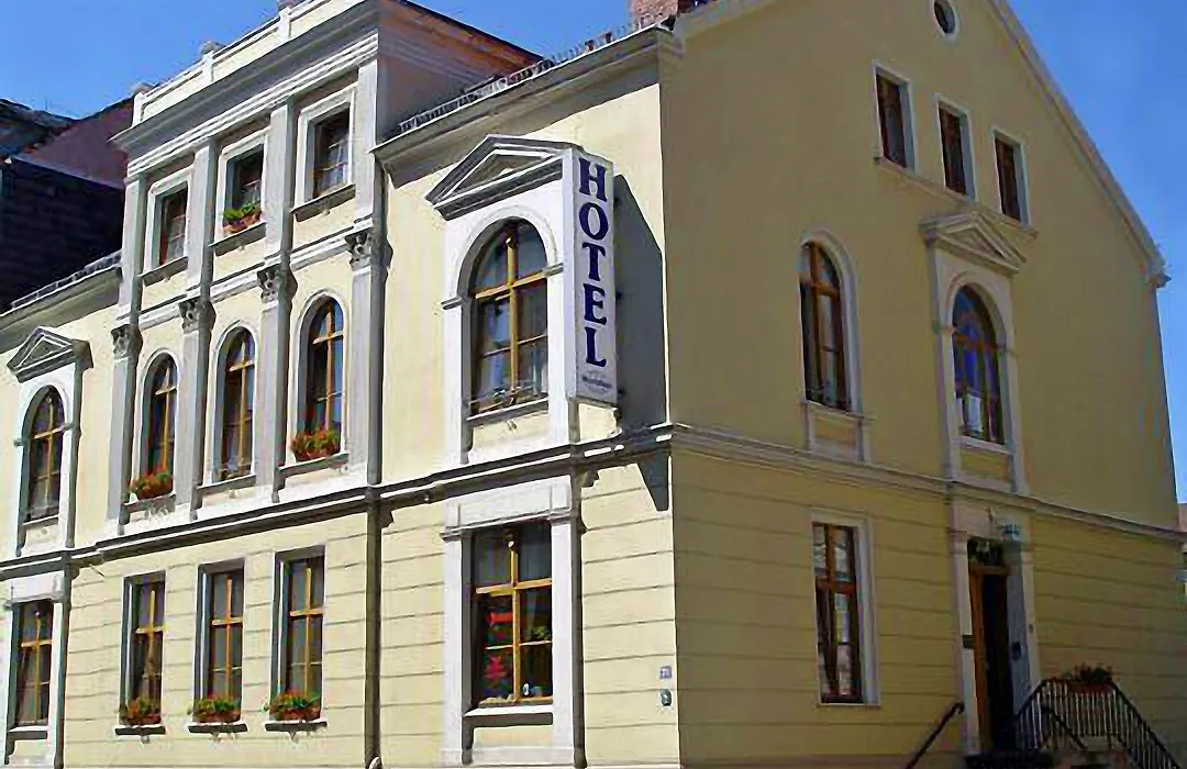 Hotel Meridian-1