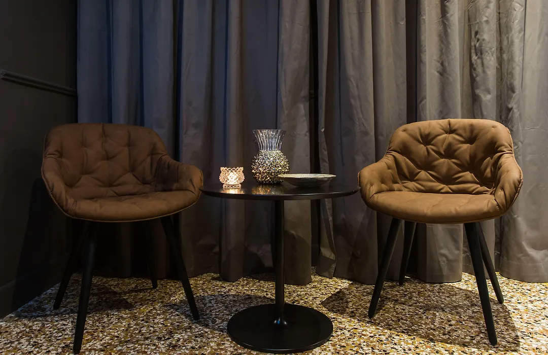 Riva Del Vin Boutique Hotel-1