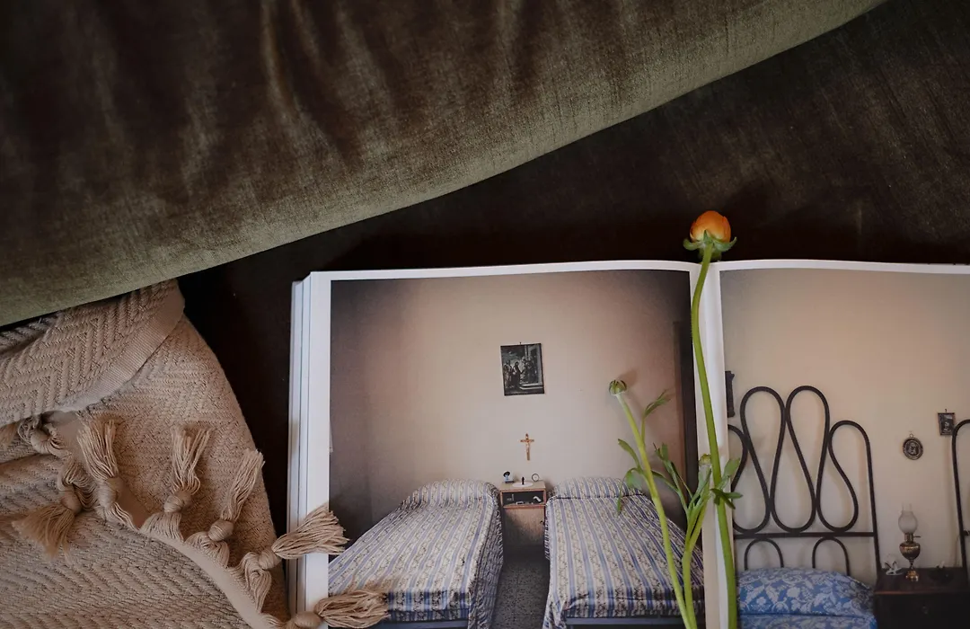 Shila Athens-1