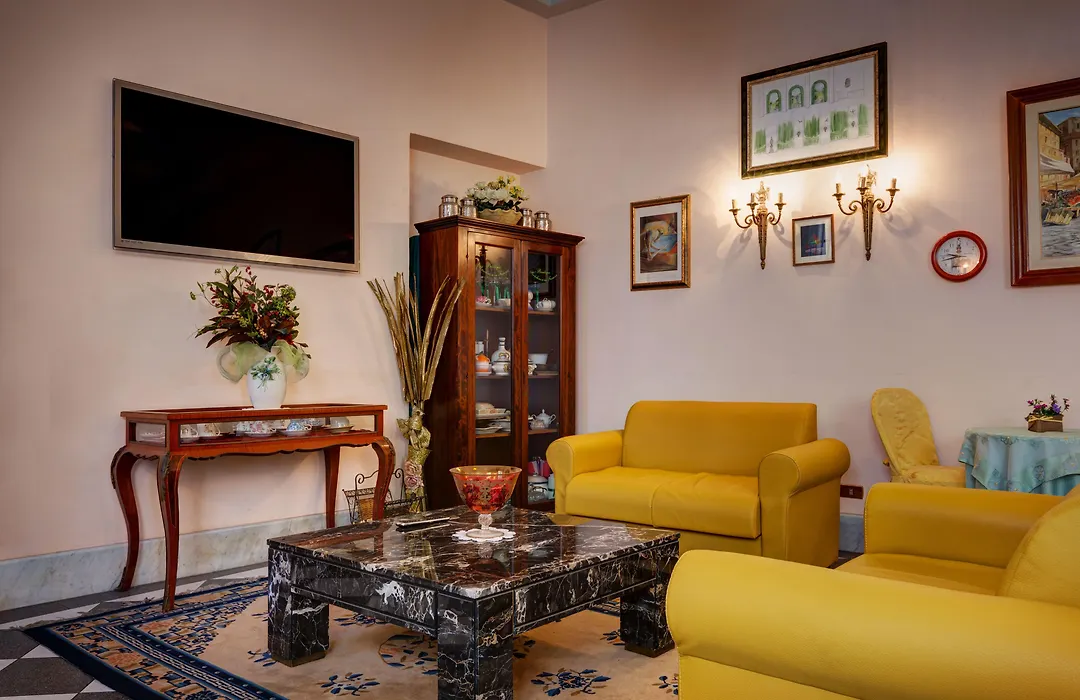 Hotel Residenza In Farnese-1