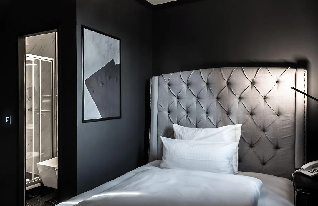 Hotel Belmont Classic-1