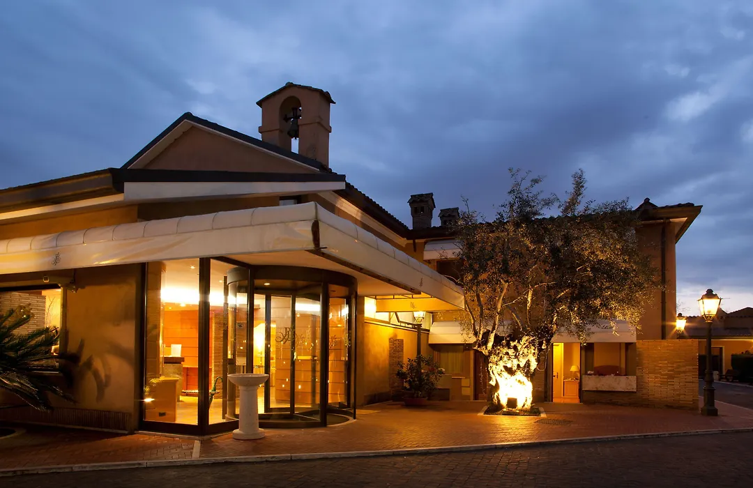 Hotel Piccolo Borgo-1