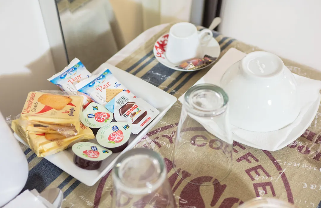Residenza Alexander Guest House-1