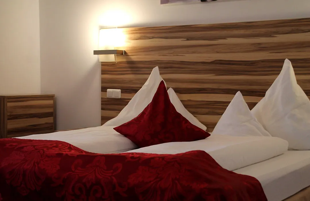 Hotel Bruckertshof-1