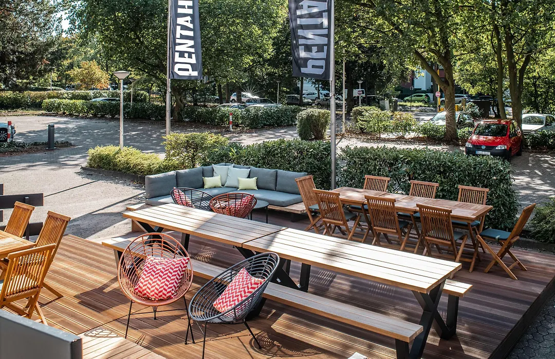 Pentahotel Bremen-1